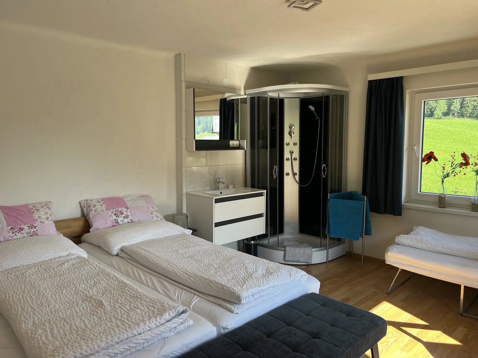 Slaapkamer met eigen douche